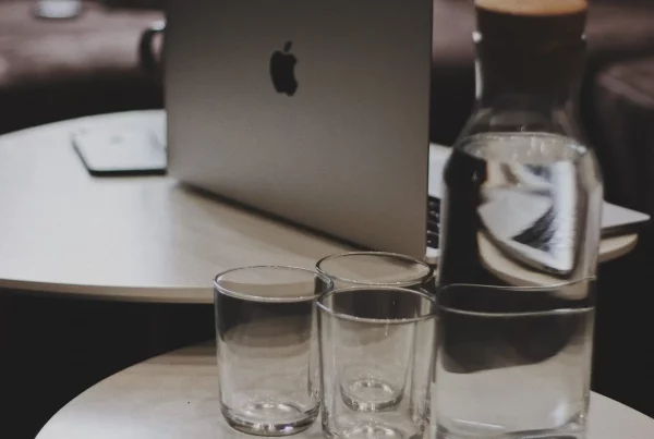 entreprendre Photo d' Oleg Ivanov sur Unsplash